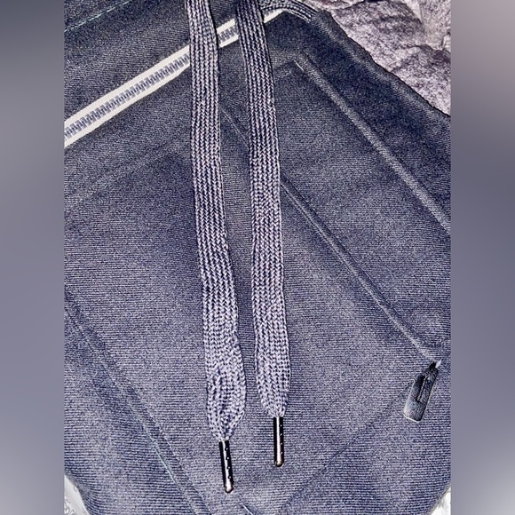 Women LOLË Nelly charcoal gray waterproof down filled Puffer Coat Sz Large - Picture 12 of 17